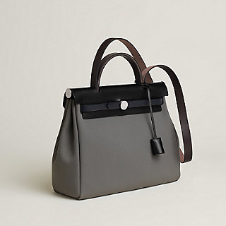 【シンプルで上品なデザイン】HERMES Herbag Zip 31 bag herbag-zip-31-bag--082803CKAP-