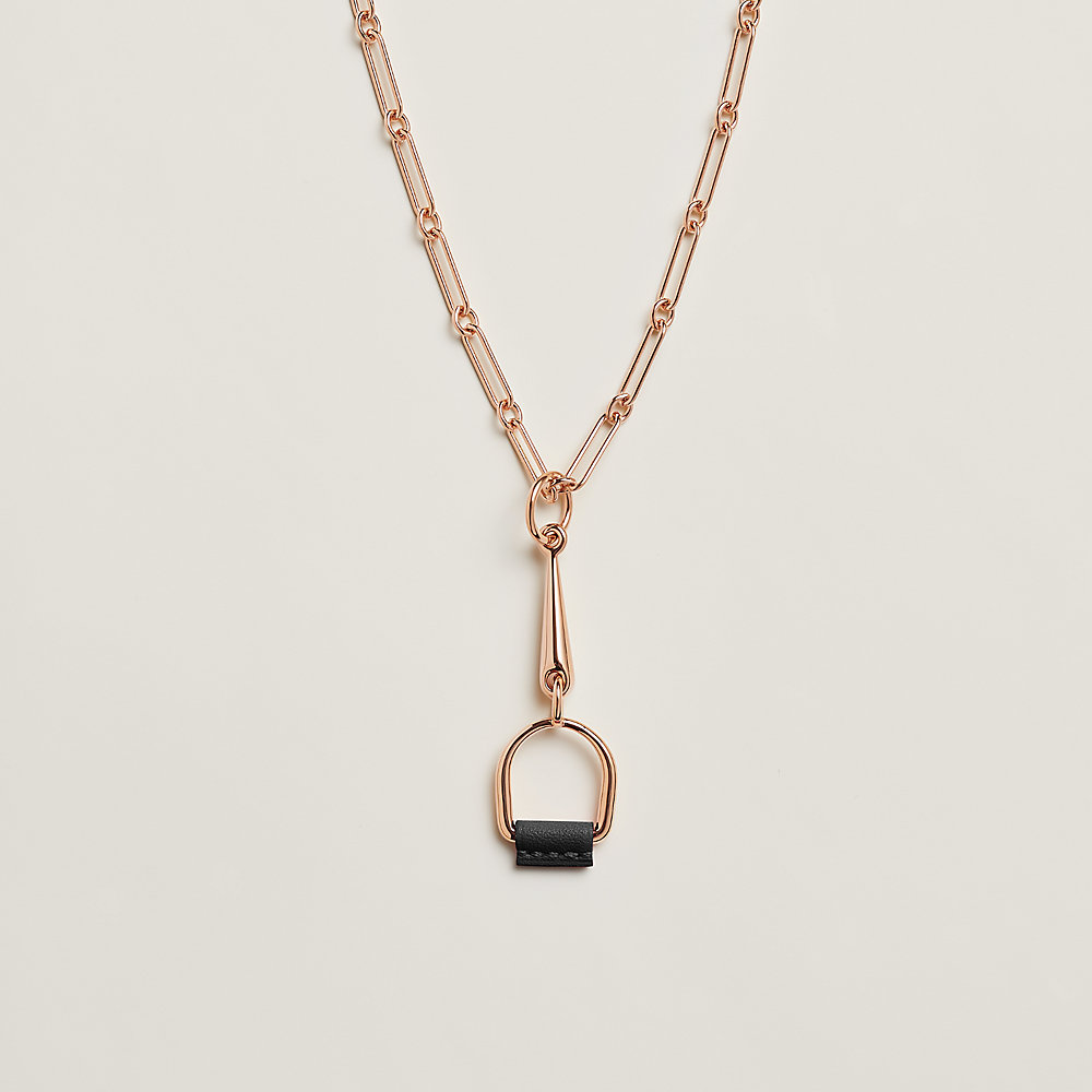 Heritage Equestre pendant, small model | Hermès Portugal