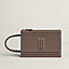 Hermes Cadenas 클러치, 보기: 이미지: 제품 착용 이미지, worn, 1개 중 5번째 보기