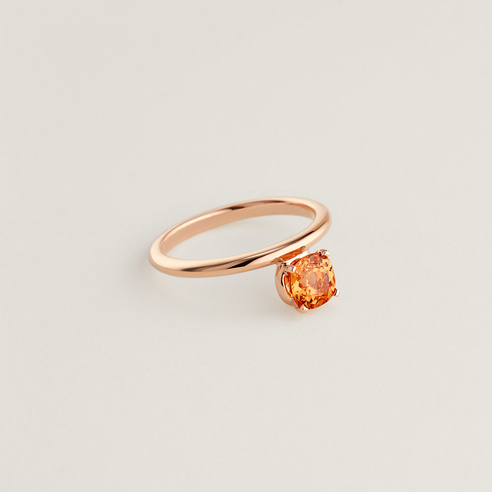 Hermès Grand Jete solitaire engagement ring, medium model | Hermès UK