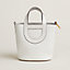 Hermès In-the-Loop 18 bag, View: front, front, view 1 of 6