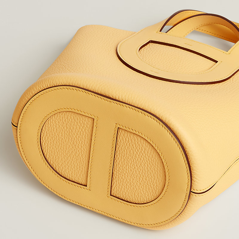 Hermès In-the-Loop 18 bag