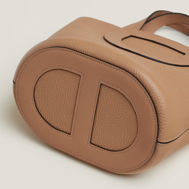 Hermès In-the-Loop 18 백