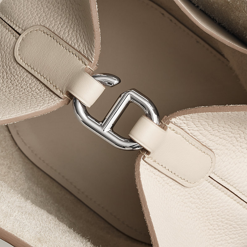 Hermès In-The-Loop 18 백