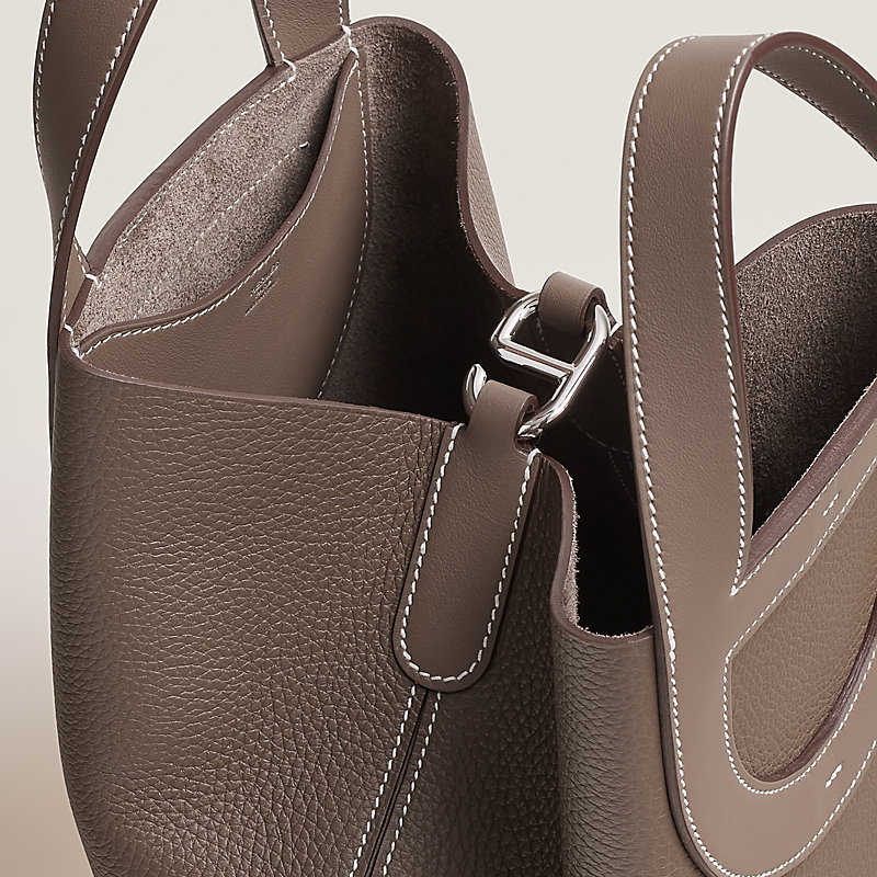 【HERMES★エレガント】In-the-Loop 23バッグ Hermes In-The-Loop 23 Bag Review — Fairly Curated