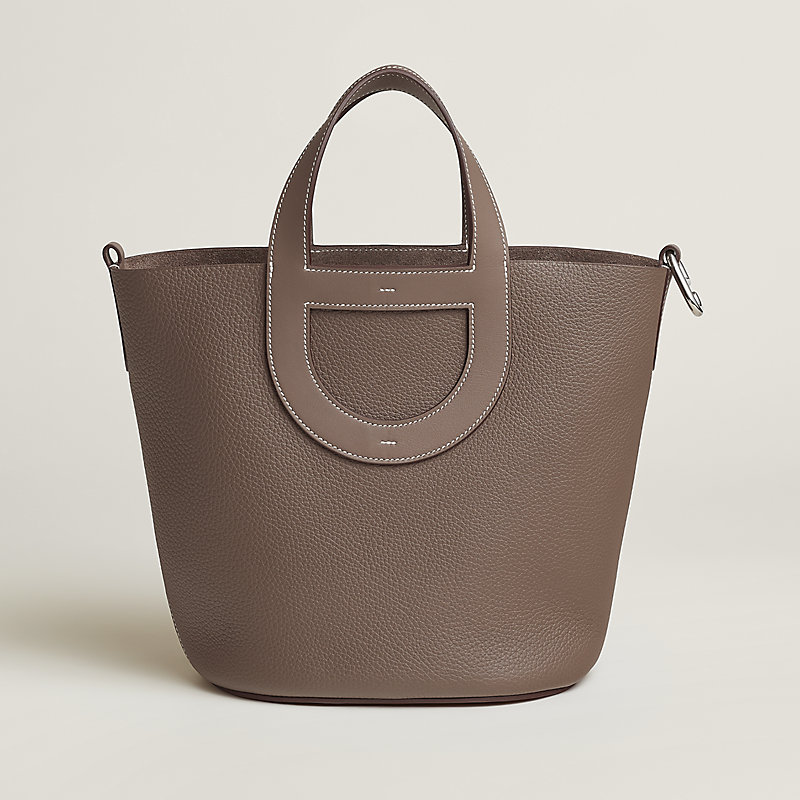 *上品カジュアルの新定番*【HERMES】In-the-Loop 23バッグ Hermès In-the-Loop 23 bag | Hermès UK