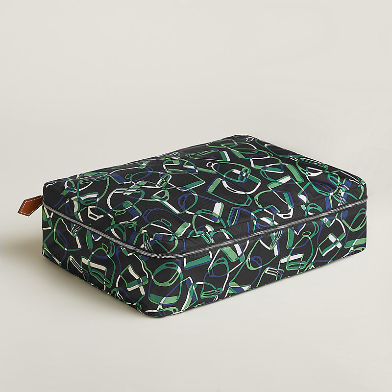 Hermès Travelsilk MM travel cube | Hermès USA