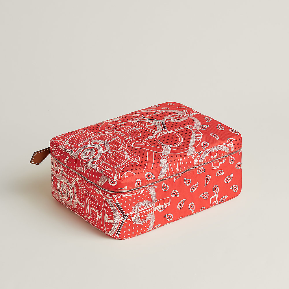 hermes-travelsilk-pm-travel-