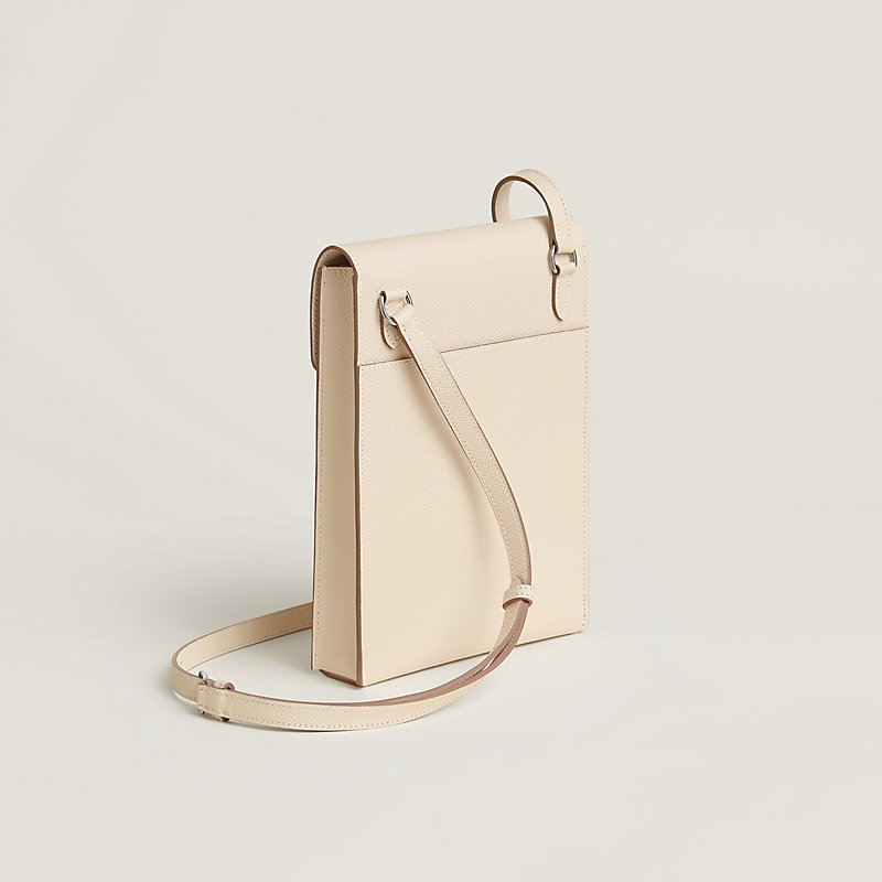 Hermèsnap Vertical To Go pouch