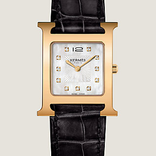 Heure H 26mm White Dial in Yellow Gold on Black Epsom Leather