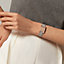Heure H 워치, 스몰 모델, 25mm, 보기: 이미지: 제품 착용 이미지, worn, 2개 중 4번째 보기