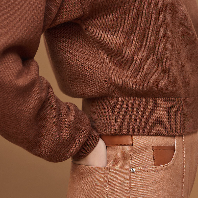 High collar sweater