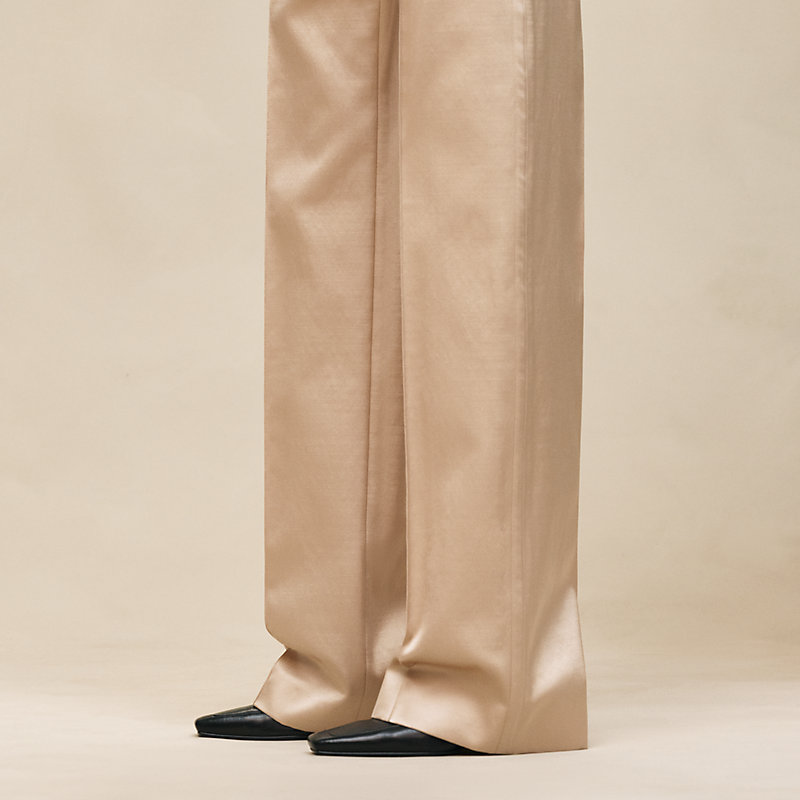 High-waisted wide pants