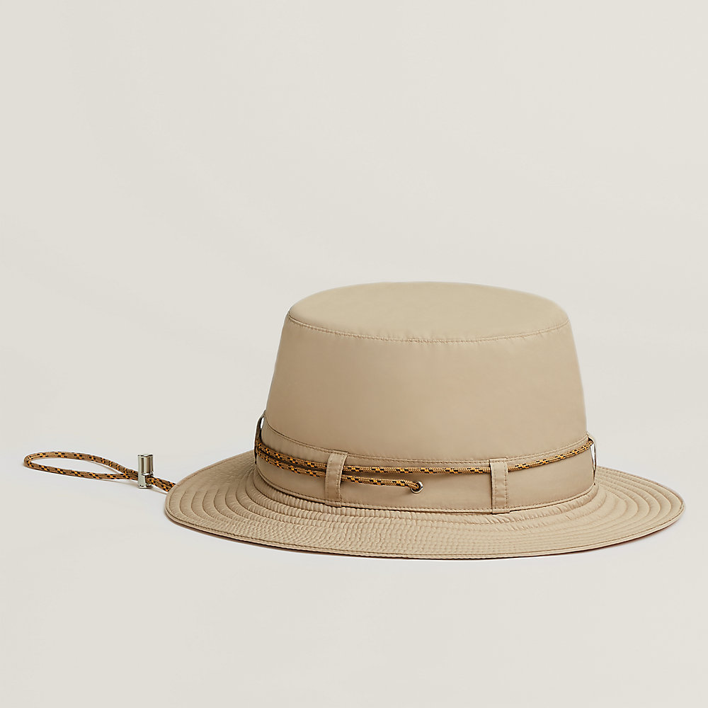 Louis Vuitton Unisex Wide-brimmed Hats in 2023  Wide brimmed hats, Wide  brimmed, Louis vuitton