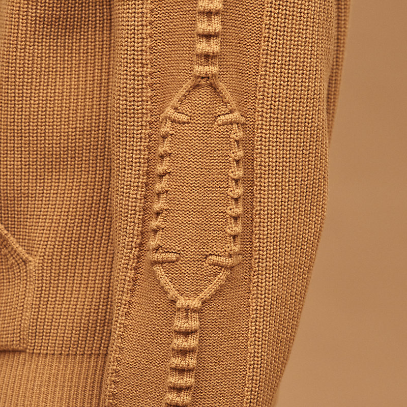 Hooded sweater