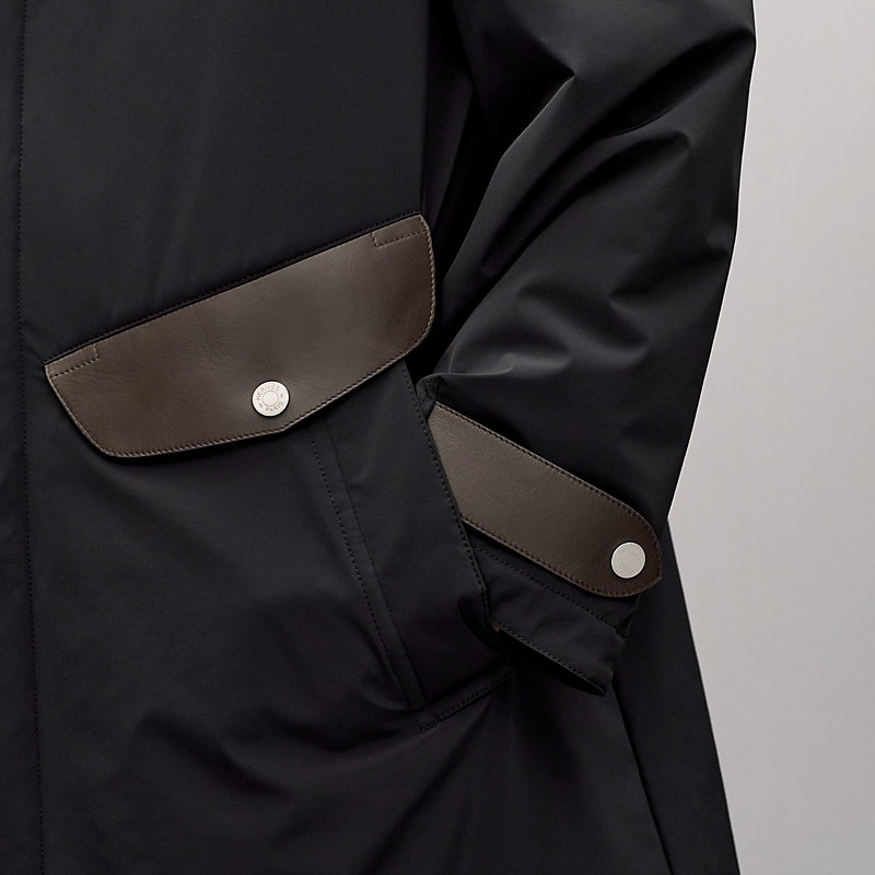 Imperméable détails cuir
