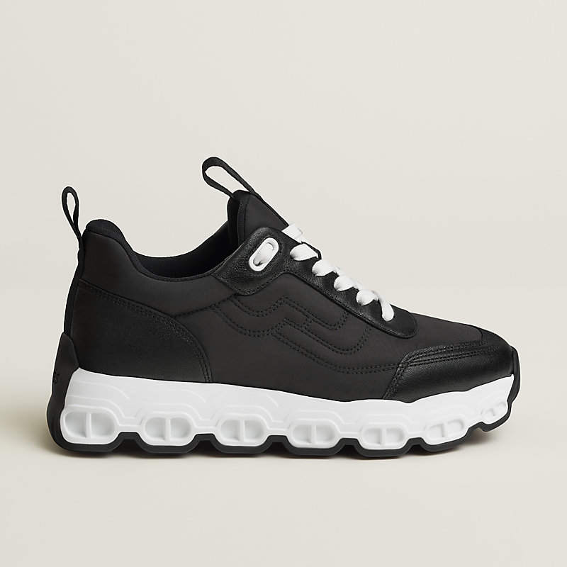 Impulse sneaker