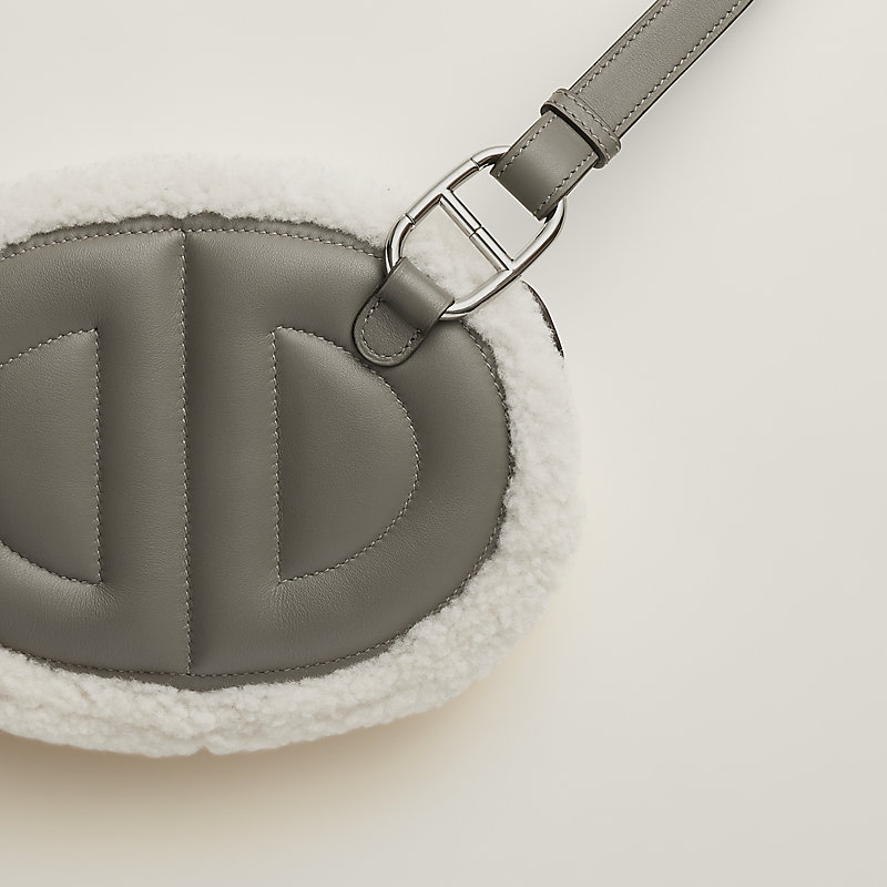In-the-Loop pluch belt bag | Hermès USA