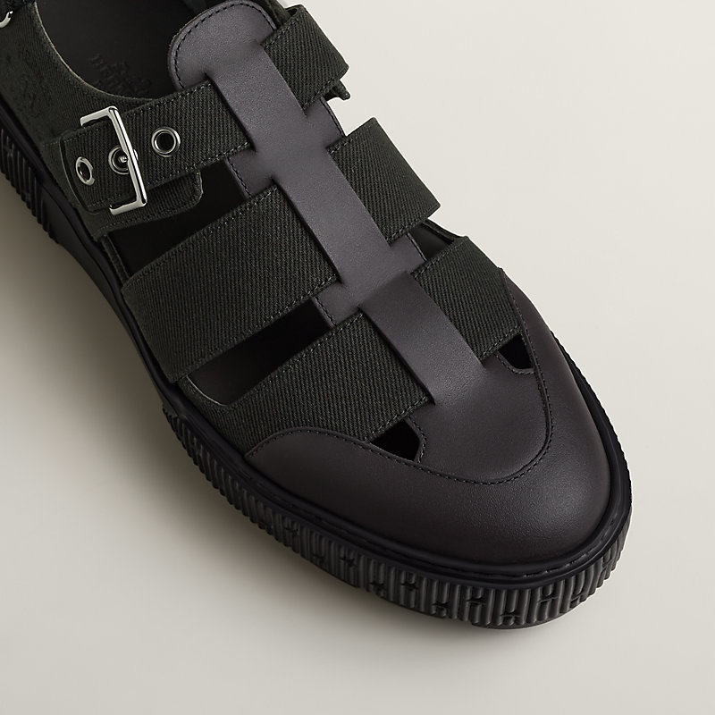 Item sandal