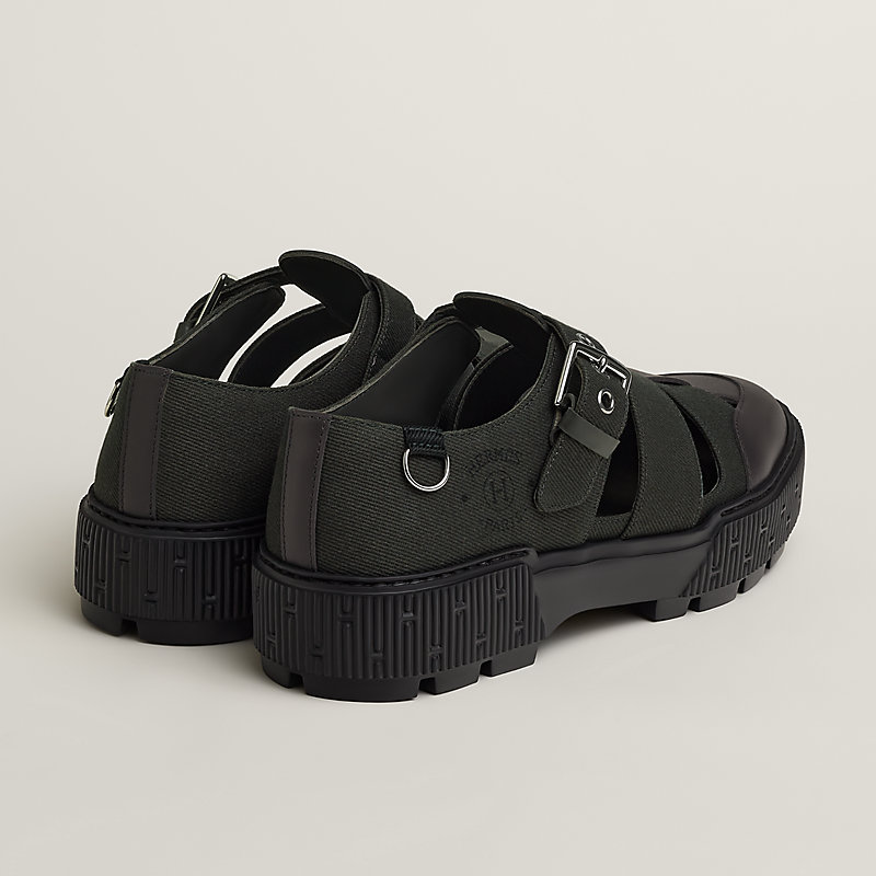 Item sandal