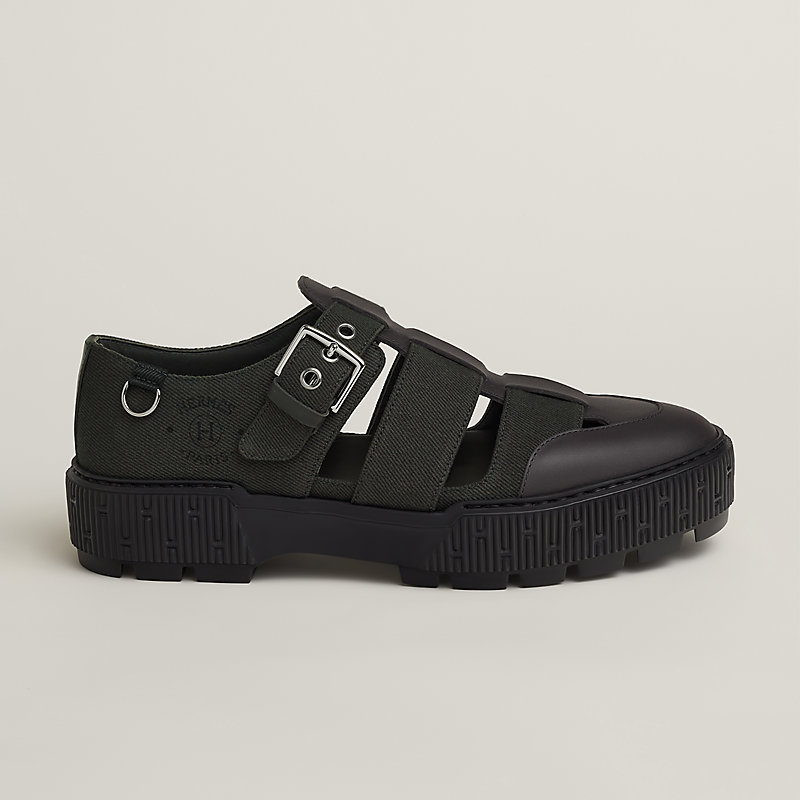 Item sandal