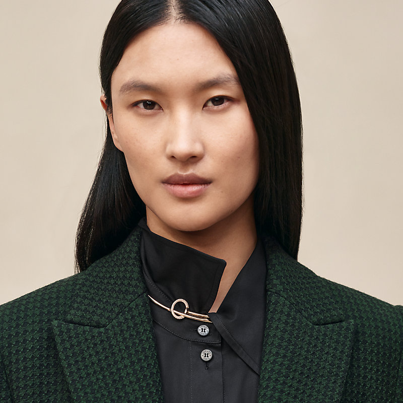 Jacket with knotted waist