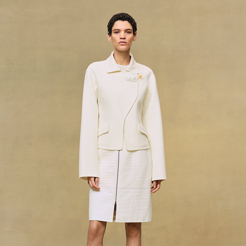 Jewel fastening jacket