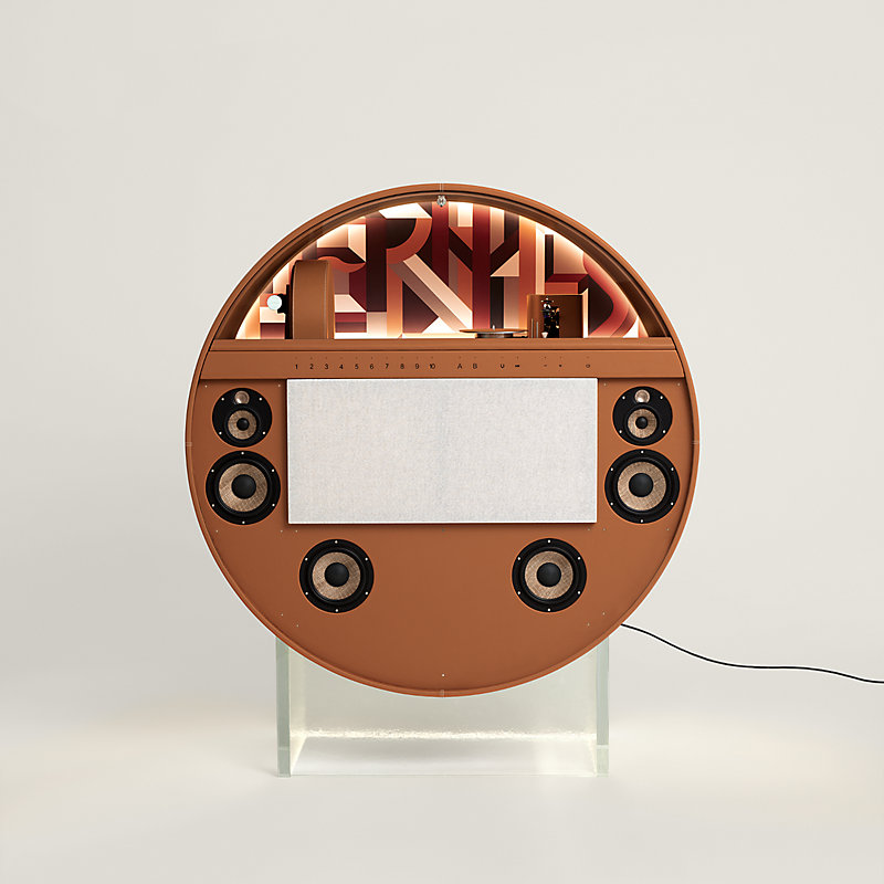 Jukebox Perspective Cavalière