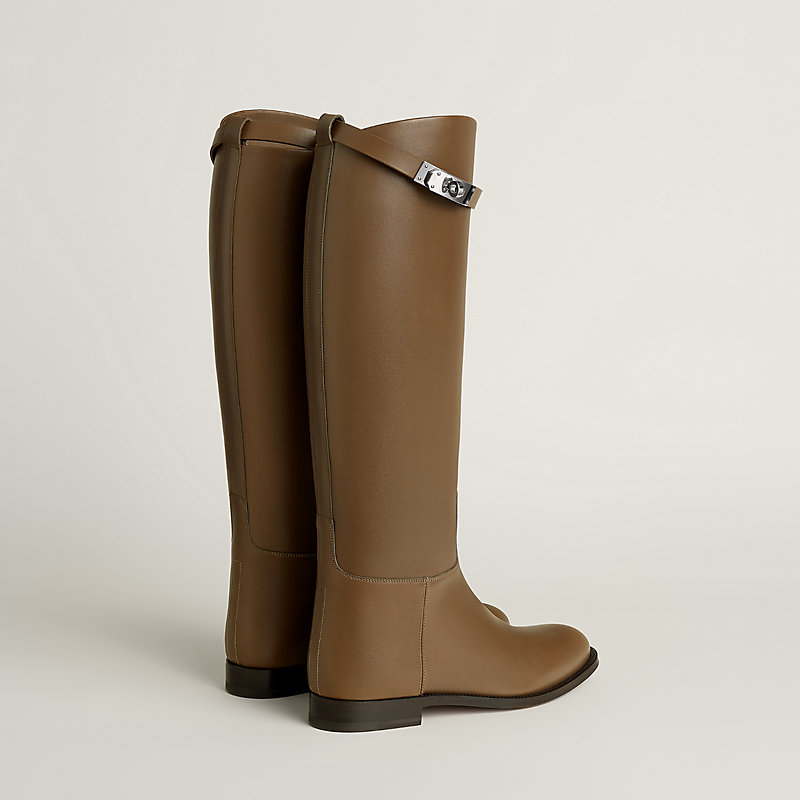 Jumping boot