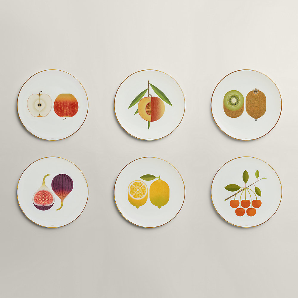 HERMES KAORUMI いちご皿 Hermès Kaorumi Strawberry Plate – Hand-Painted Porcelain