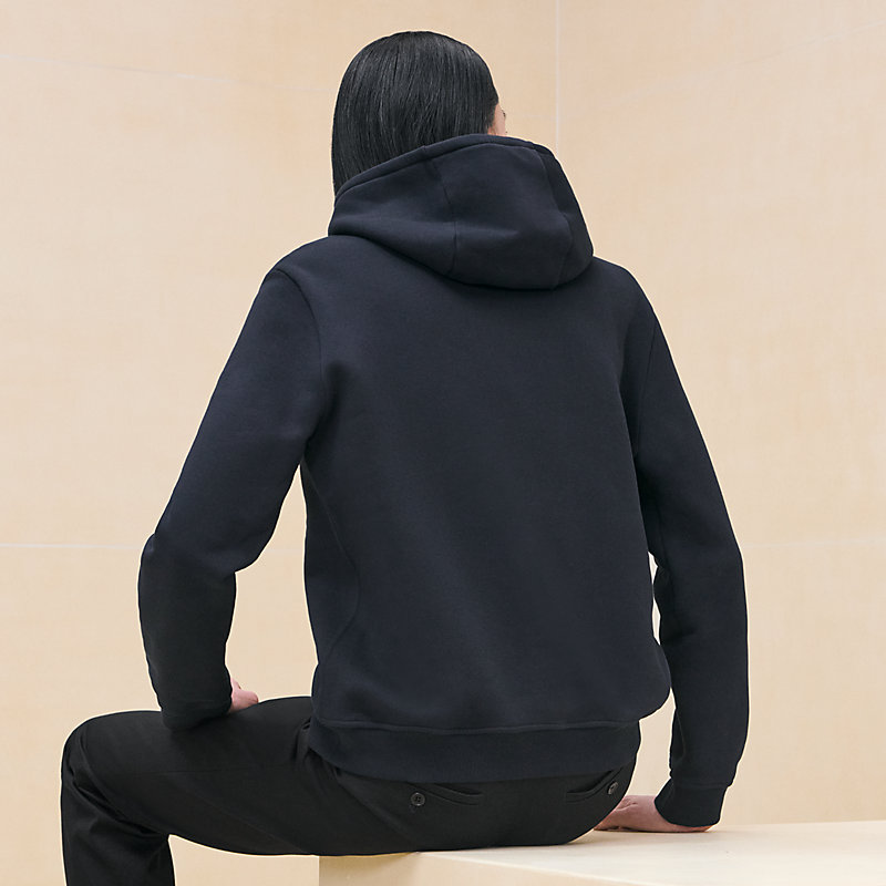 Kapuzensweatshirt mit Lederpatch 