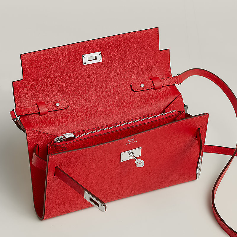 Kelly Classique To Go wallet - Red | Hermès Netherlands