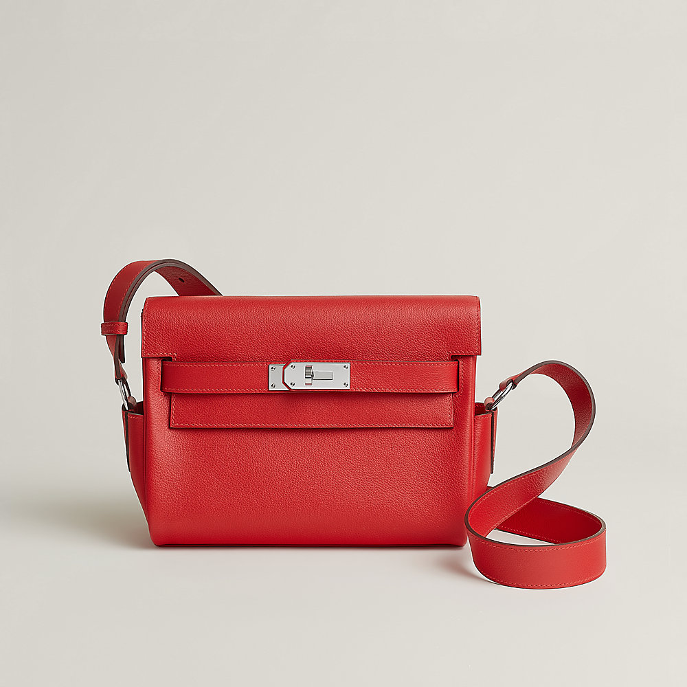 Kelly Messenger PM bag - Red | Hermès USA