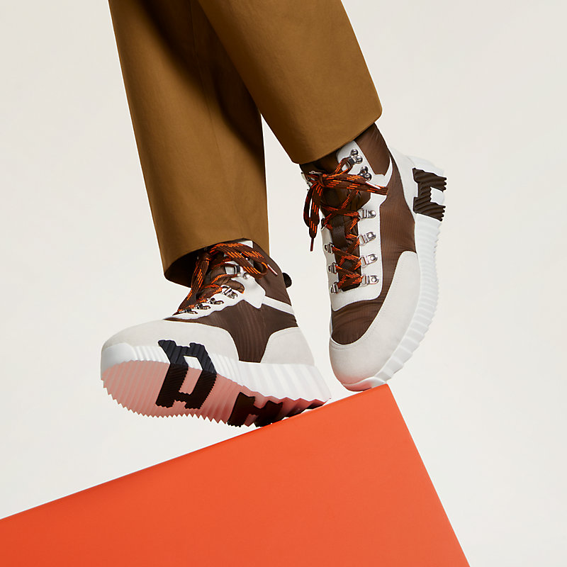 【大人気】HERMES Sneakers Klimb スニーカー アウトドアに大活躍！】HERMES Klimbスニーカー メンズ (HERMES