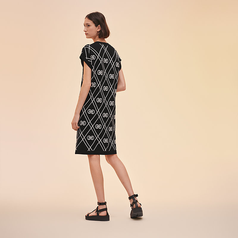 Kurzärmeliges Kleid mit \