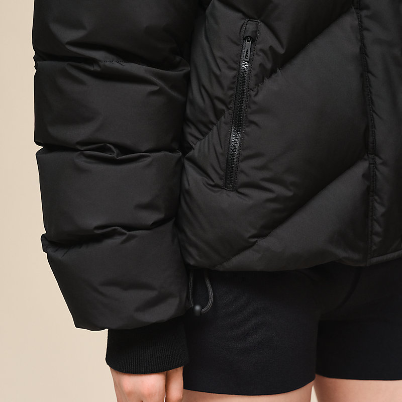 Kurze Daunenjacke