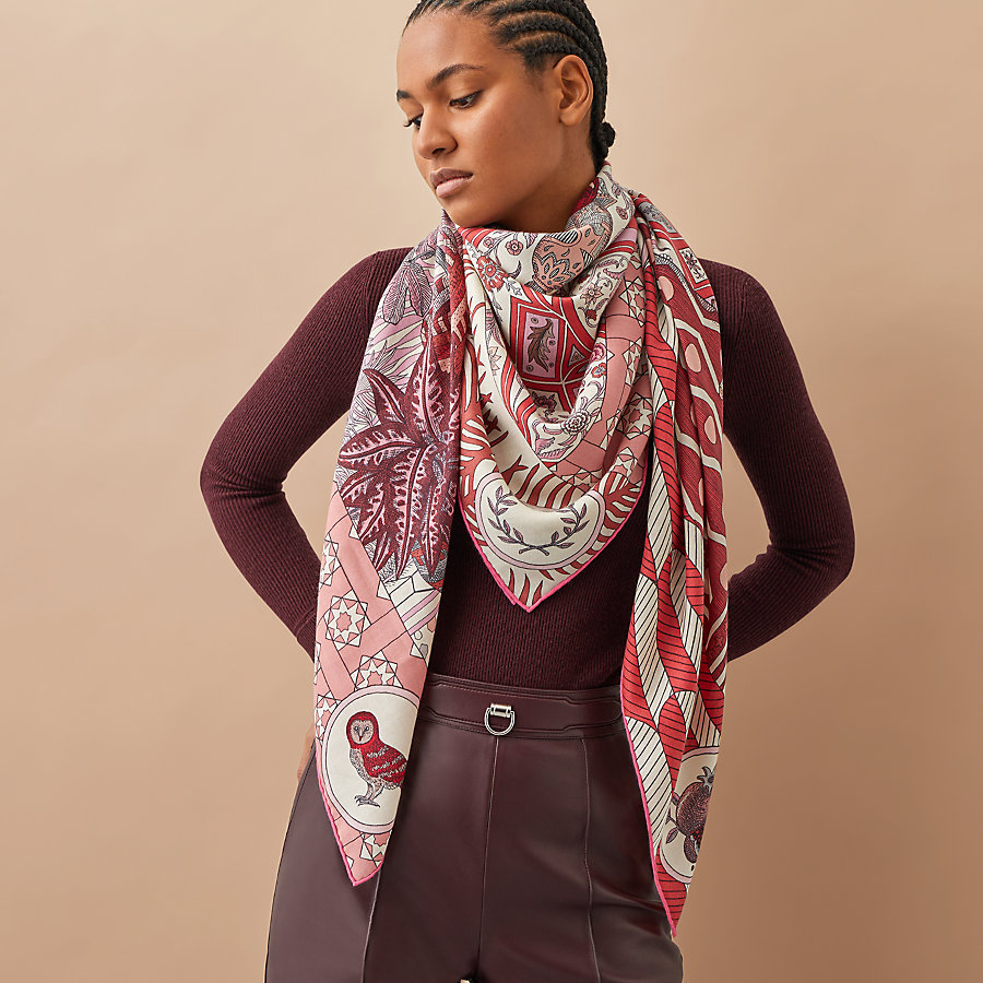 La Danse des Amazones shawl 140 | Hermès UAE