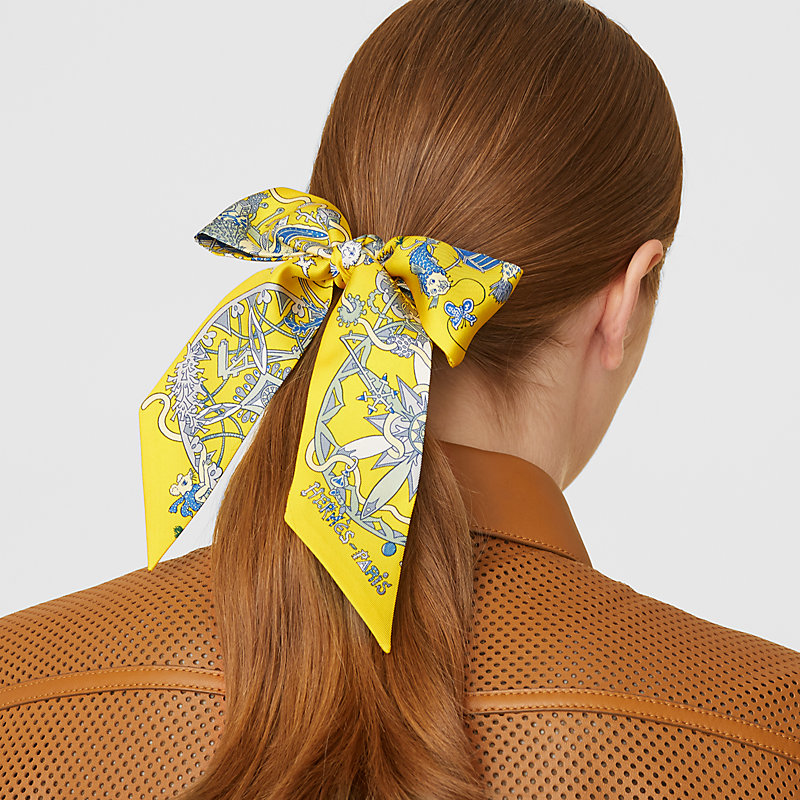 la folle parade hermes scarf