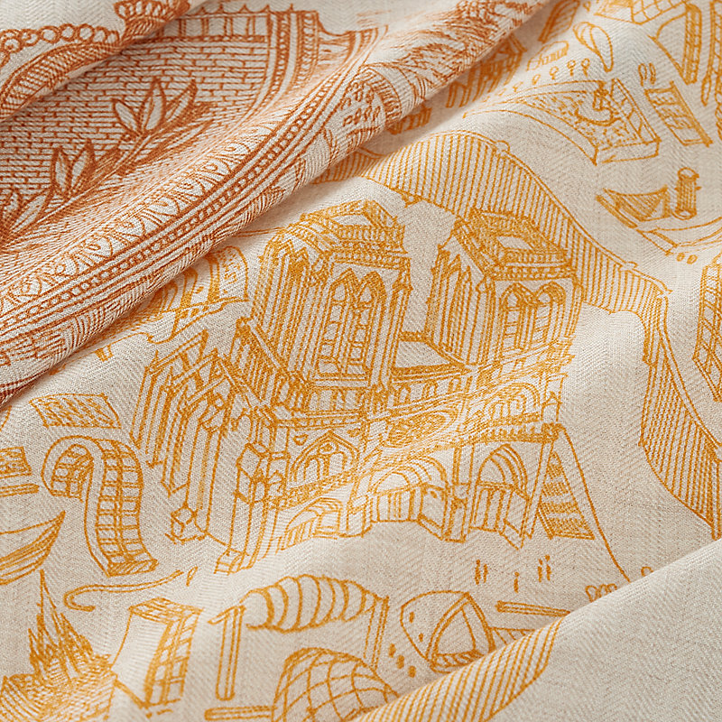 La Nouvelle Cite Cavaliere shawl 140