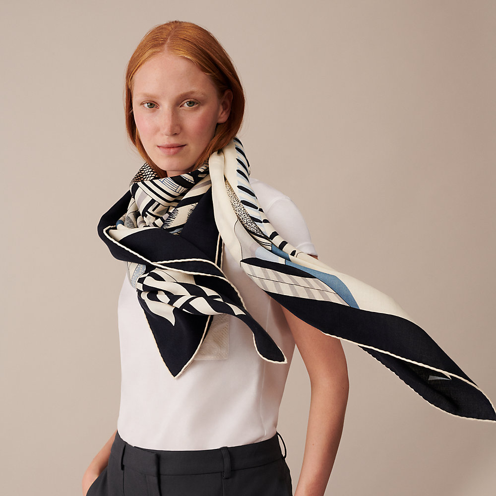 La Selle Imaginaire shawl 140 | Hermès UK
