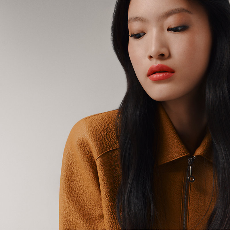 Labial satinado, Corail Flamingo