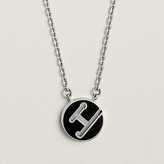 labyrinth-necklace--100222FJ03