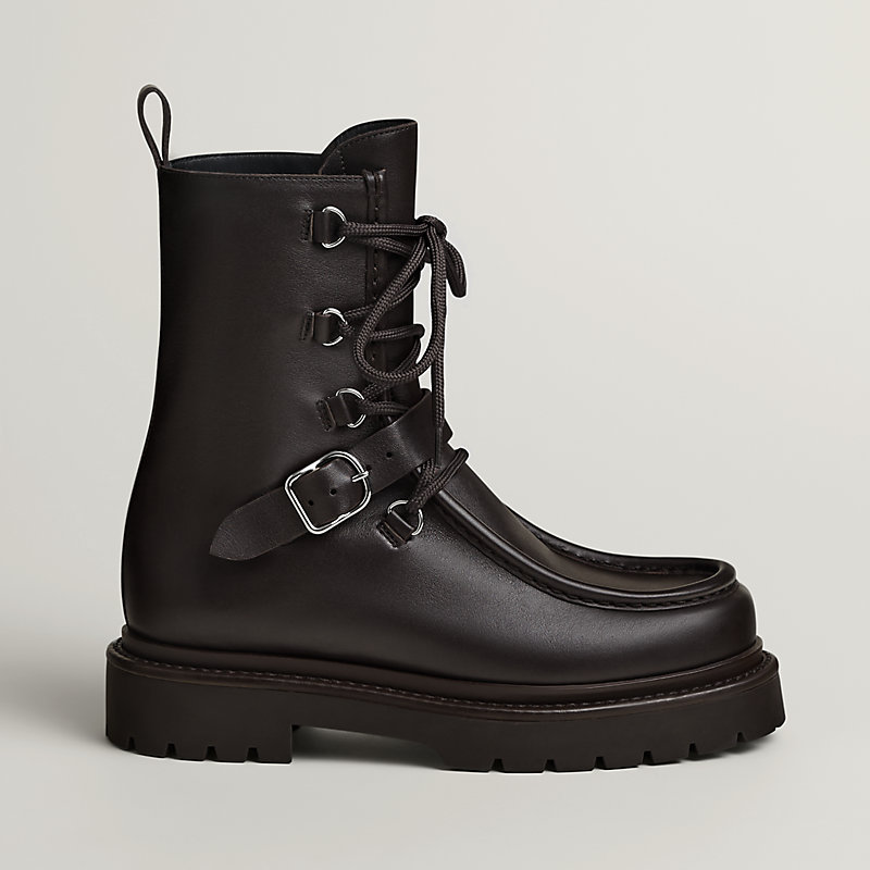 Land ankle boot