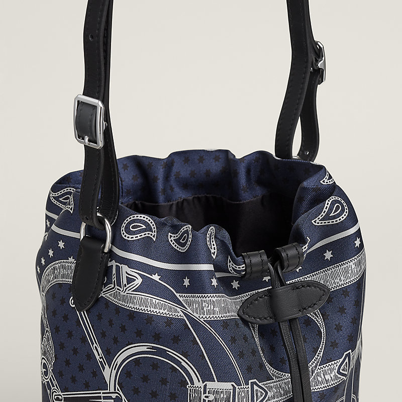 Lassoie Hermès bag - Blue | Hermès USA