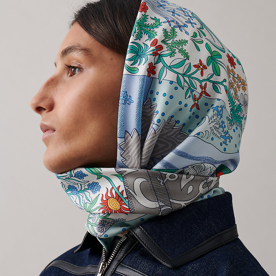 エルメス HERMES カレ90 Le Premier Chant 始まりの歌 赤系 大判 