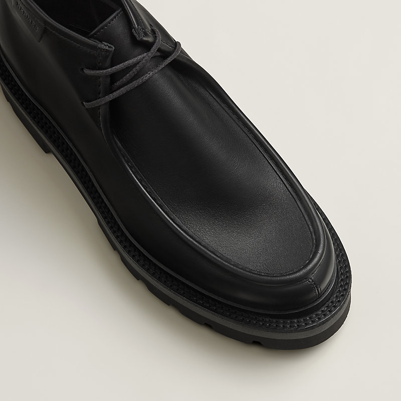 Lead derby shoe
