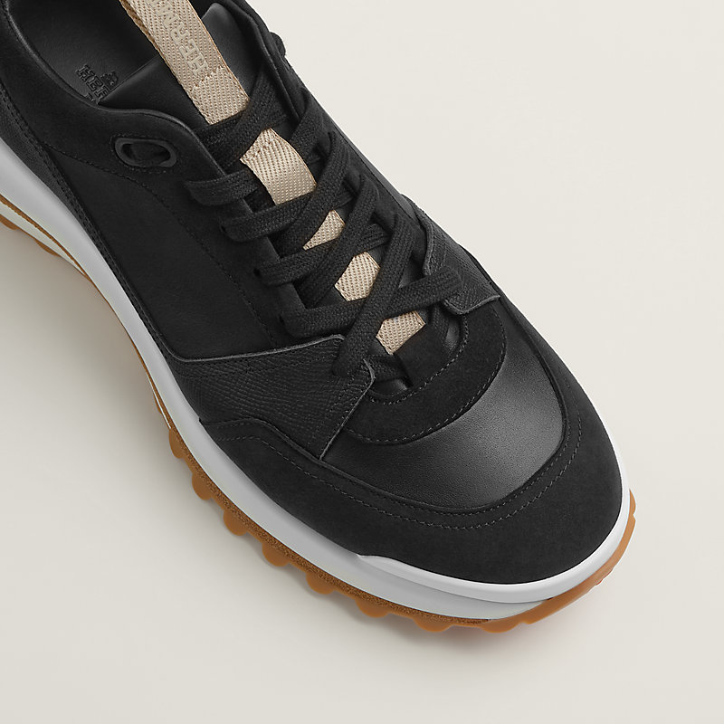 Leader sneaker