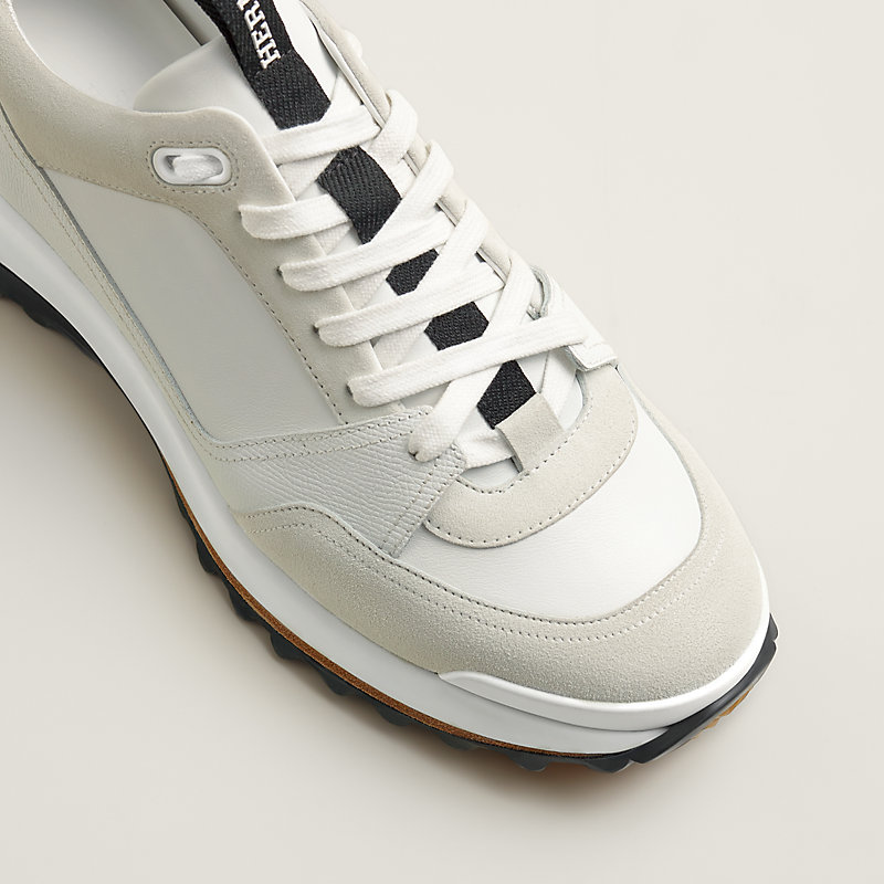 Leader sneaker