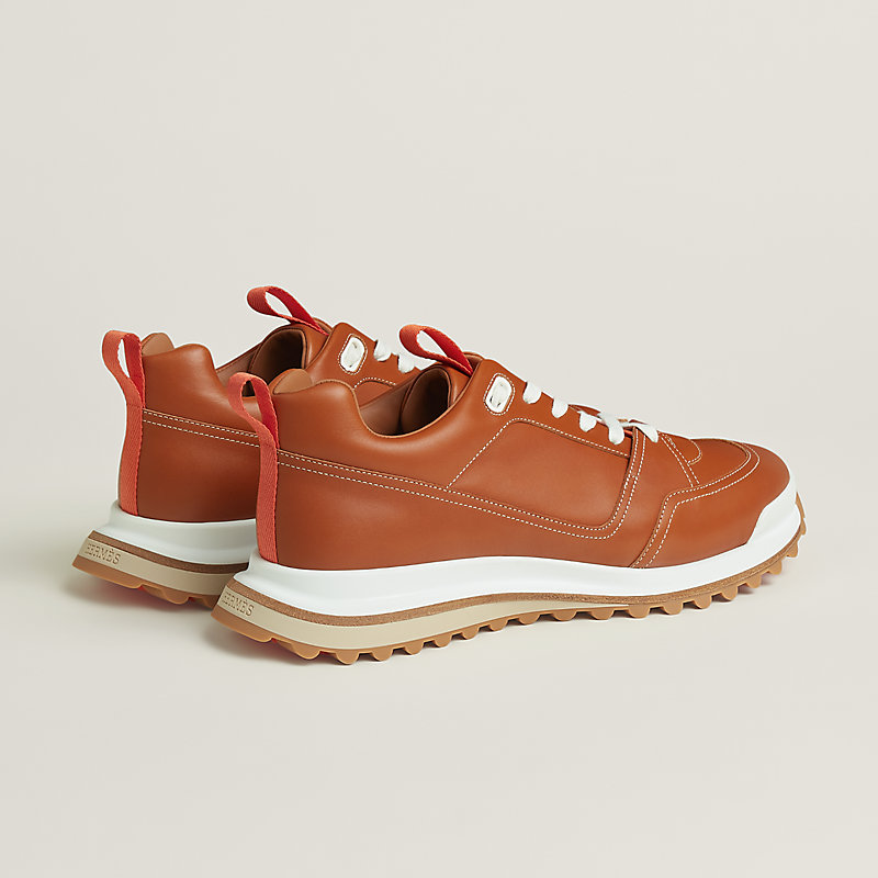 Leader sneaker