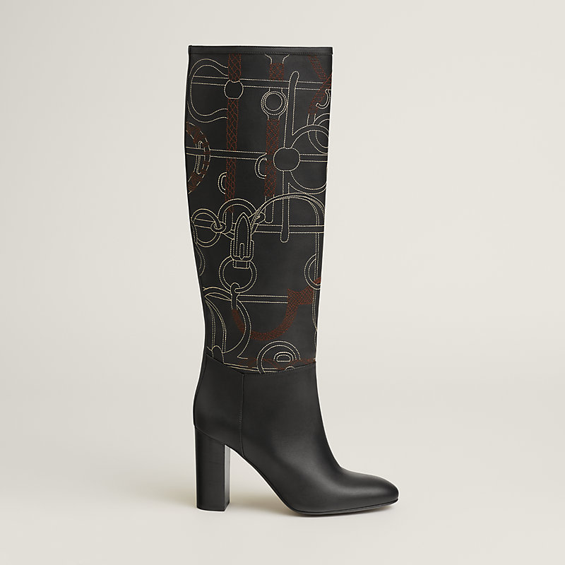 Leaping 90 boot